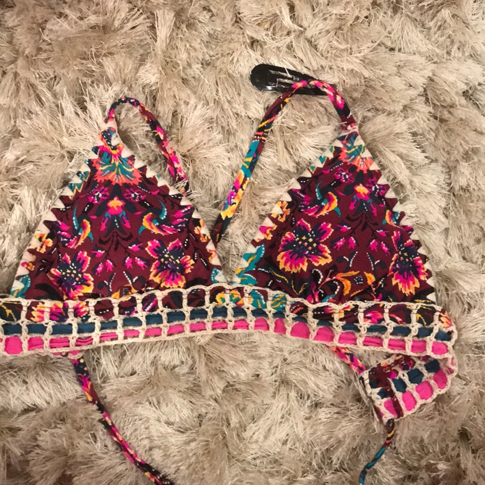 Bikini top